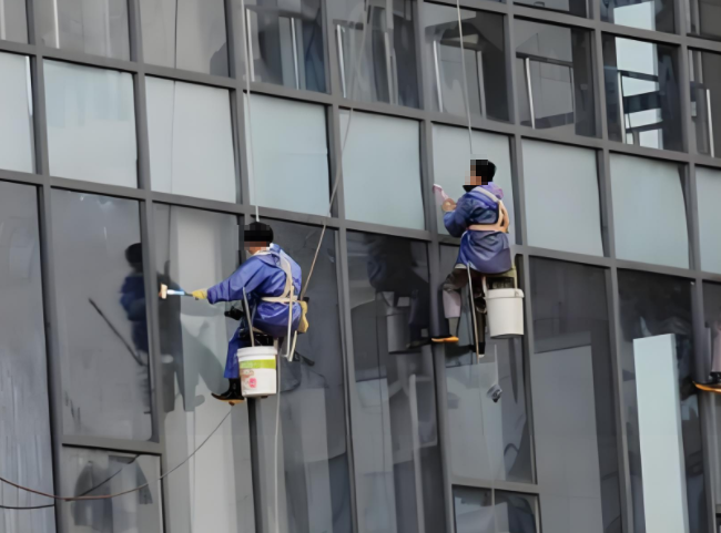 浦东玻璃幕墙防水工程